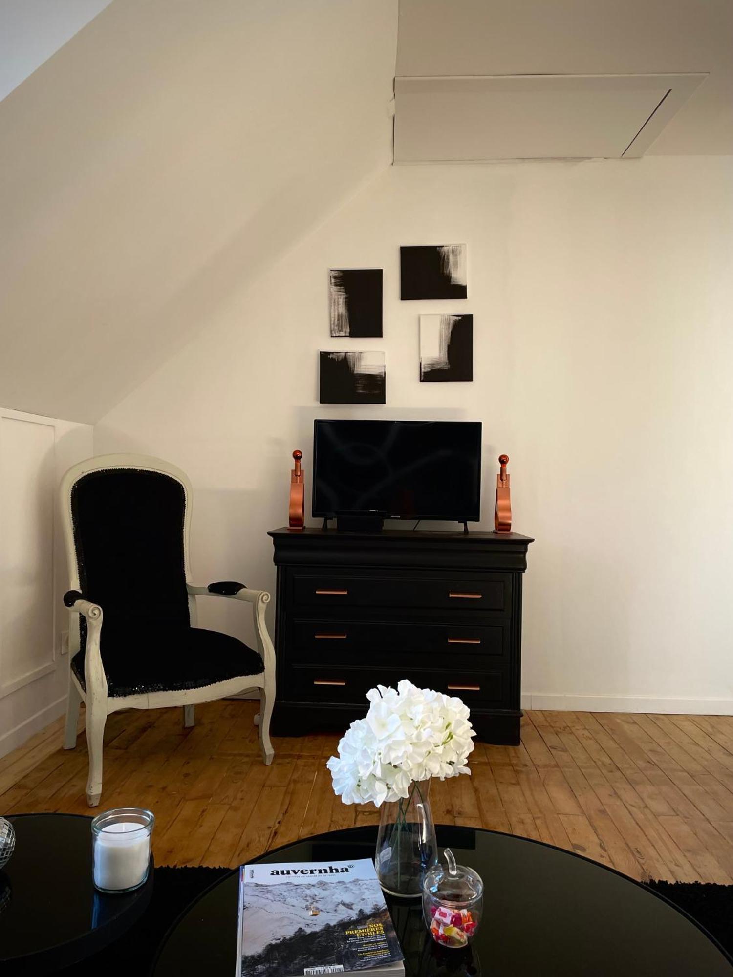 Maison Yuki - Appartement Chic - Netflix Et Parking Gratuit Le Mont-Dore Luaran gambar